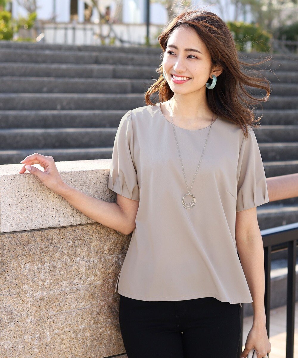 【洗える】大人可愛いタックパフ袖ブラウス