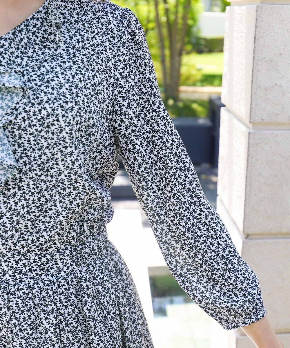 洗える 女性らしさ薫る フリルドレープワンピース Tiaclasseファッション通販 公式通販 オンワード クローゼット