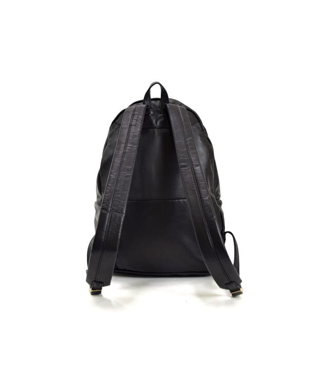 tsumori chisato CARRY ライトラム バックパック/リュック 軽量 シンプル しっとりとした手触り ブラック