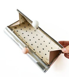 tsumori chisato CARRY ズームドット がま口 長財布