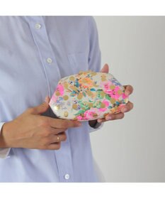 tsumori chisato CARRY ドットフラワーネコ　がま口　小銭入れ　マルチケース