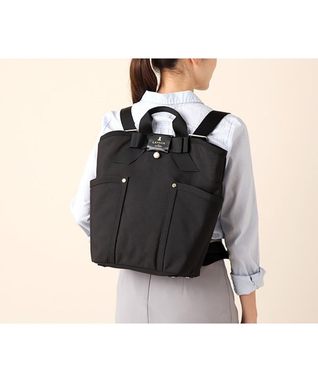 LANVIN en Bleu LANVIN en Bleu ランバンオンブルー ジュール リュックサック ポーチ付 ブラック