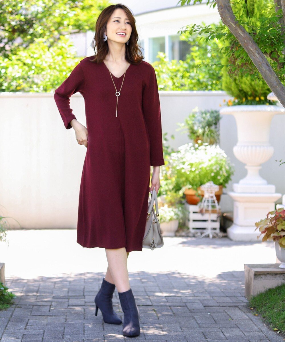 【洗える】着こなしの幅が広がるVネックAラインニットワンピース