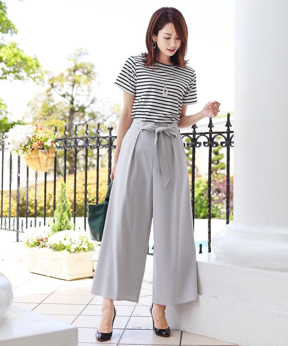 【洗える】きちんと感のあるストレッチワイドパンツ