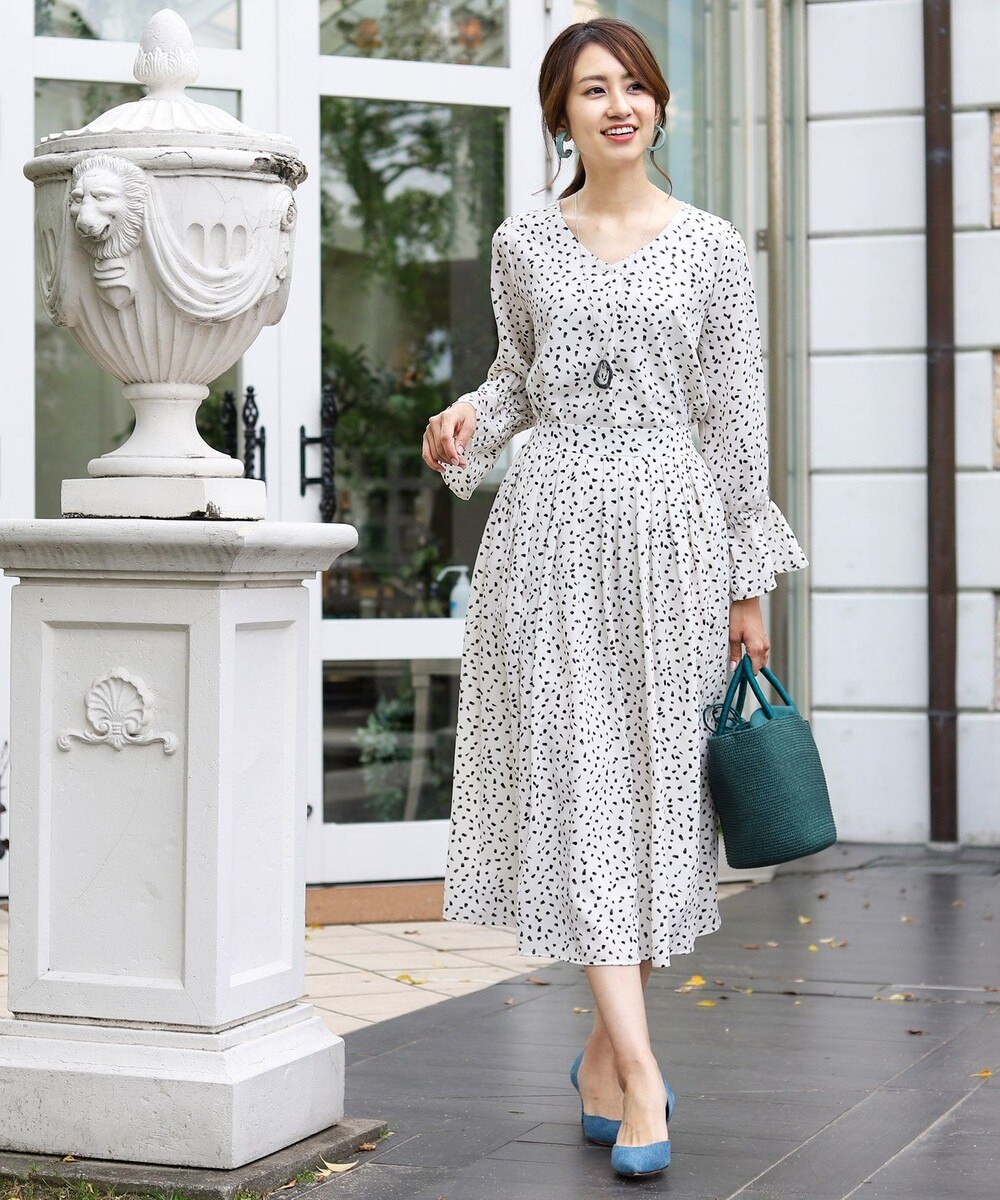 【洗える】着回し自在の総柄トップス&スカートセットアップ(2点セット)