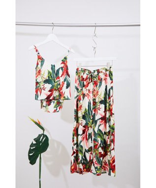 San-ai Resort（三愛水着楽園） 【Coral veil】Lily Garden　ガウチョ 3点セット 9号/11号 オフホワイト