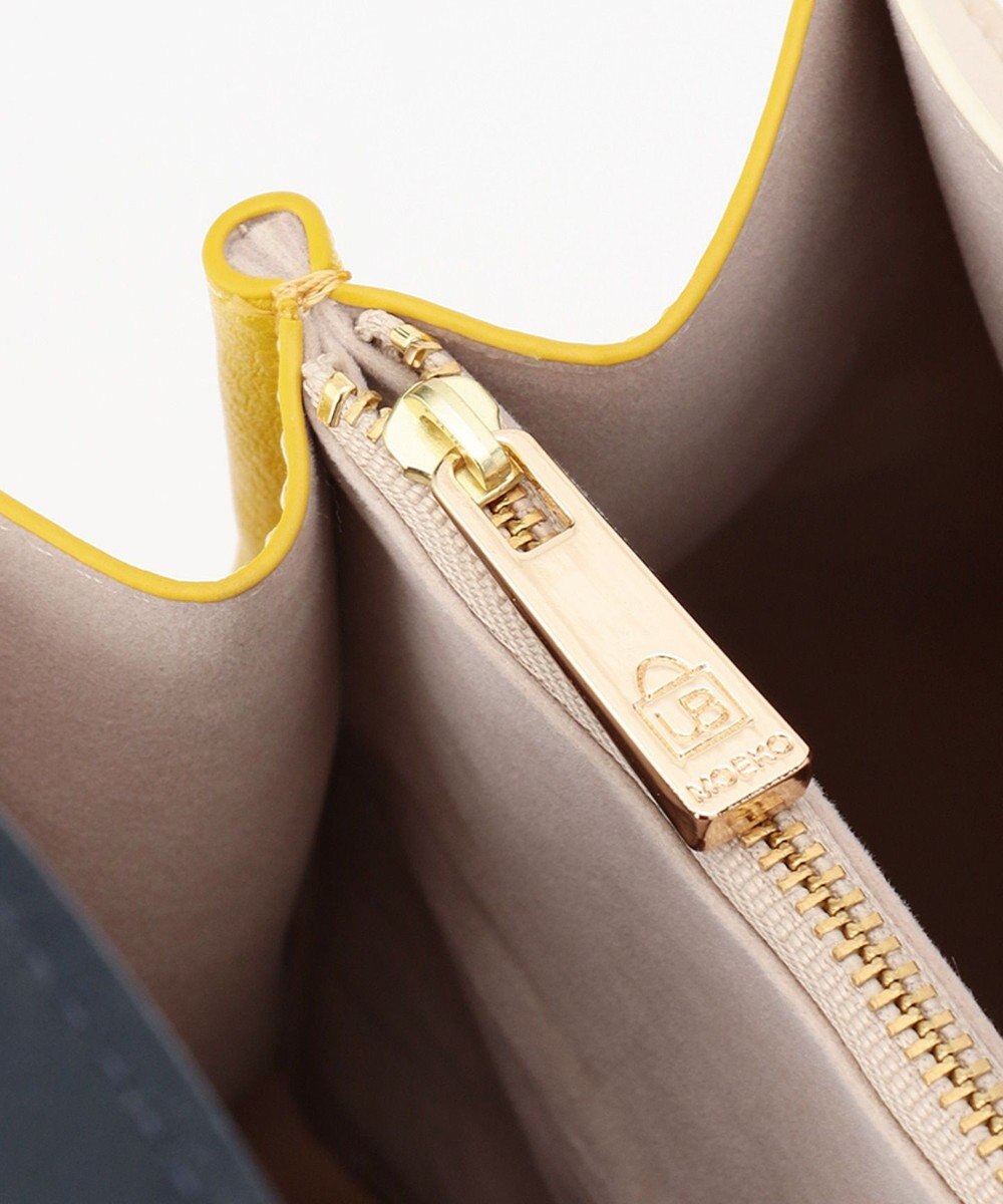 UNBILLION cachecache 仕切りポケット付きスクエアトートバッグ 