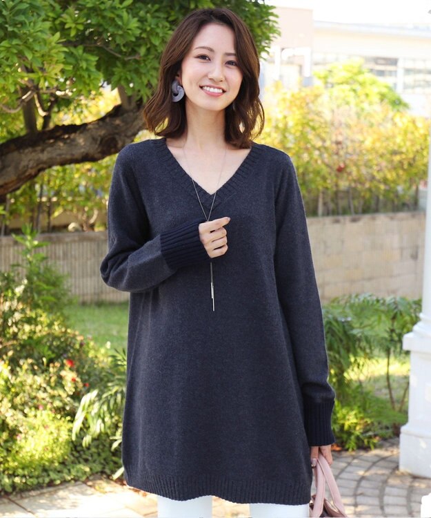 Tiaclasse L 【洗える】もっちり素材のVネックリブニットチュニック ネイビー