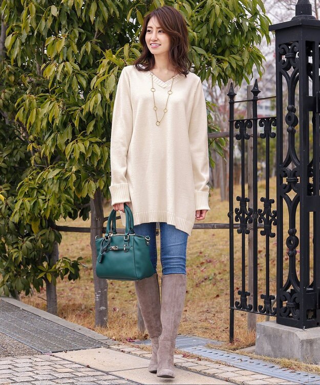 Tiaclasse L 【洗える】もっちり素材のVネックリブニットチュニック エクリュ