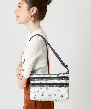 Quinn Bag スヌーピーアンドシブリングスパターン Lesportsacファッション通販 公式通販 オンワード クローゼット
