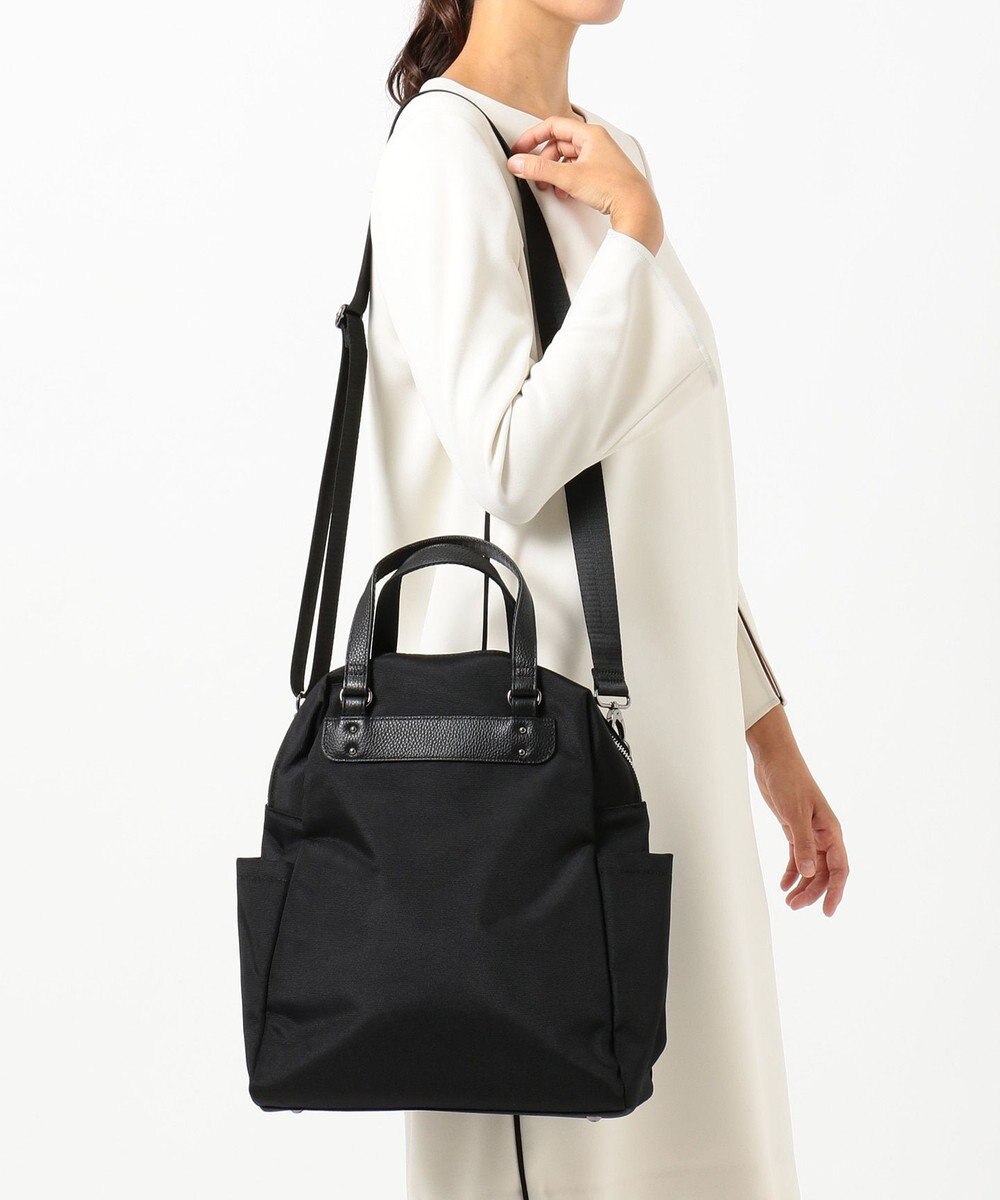 オン オフにも便利な軽量仕様 リュックバッグ Sactave Sacファッション通販 公式通販 オンワード クローゼット