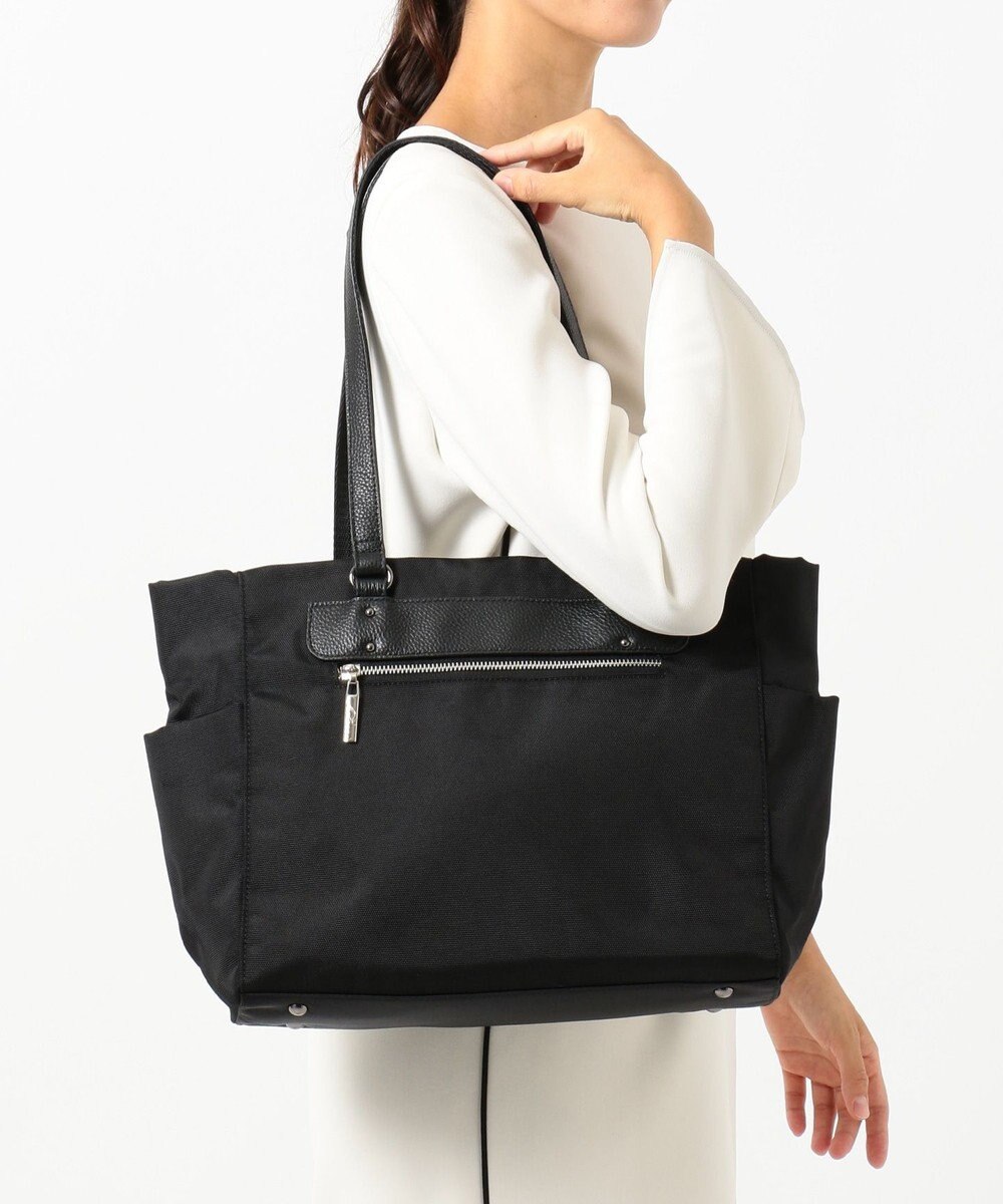 オン オフにも便利な軽量仕様 トートバッグ Sactave Sacファッション通販 公式通販 オンワード クローゼット