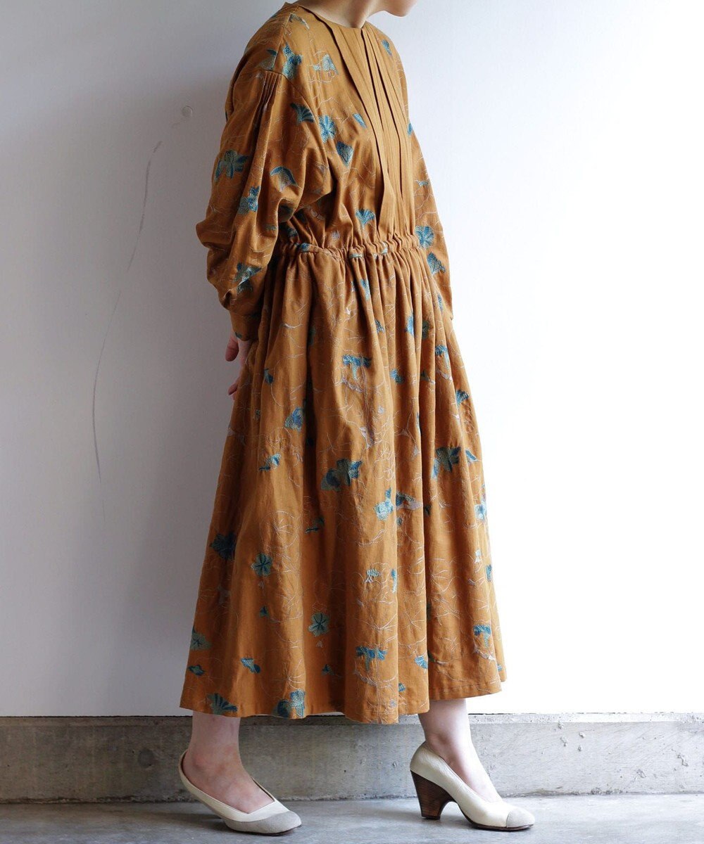 ナスタチュウムの花を刺繍したワンピースドレス Muuc ファッション通販 公式通販 オンワード クローゼット