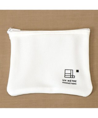 Regalo Felice 【日本製 / 抗菌防臭機能付き】マスクポーチ WH(ホワイト)