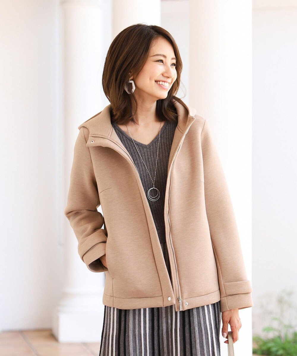 圧倒的な軽さが魅力のショートパーカーコート Tiaclasseファッション通販 公式通販 オンワード クローゼット