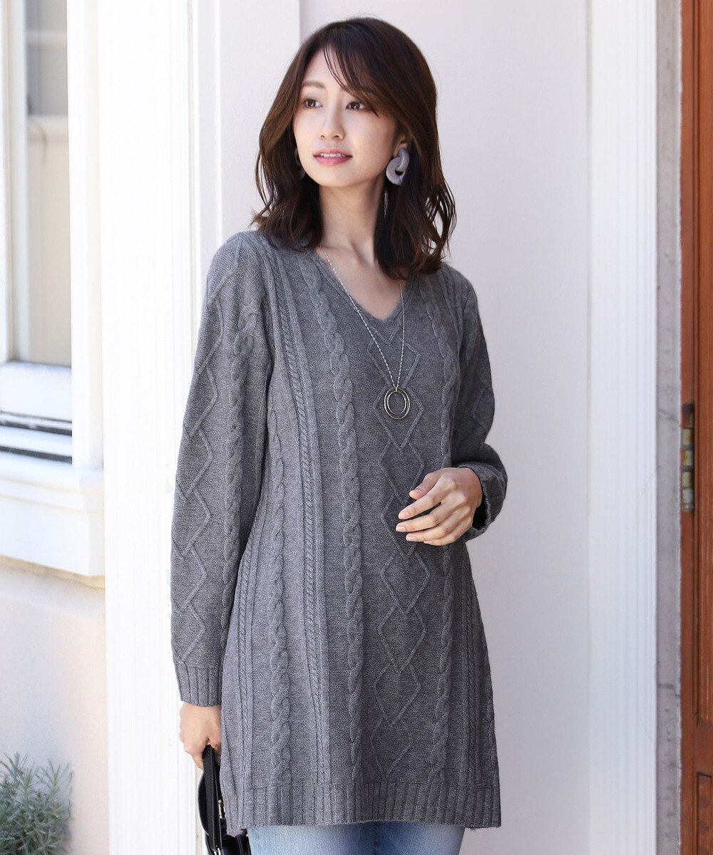 【洗える】体型カバーも叶うVネックケーブルニットチュニック