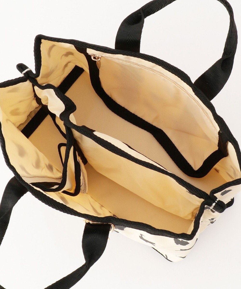 UNBILLION cachecache ナイロンパーテーションバッグインバッグ 