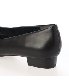 ing <ing>ローヒールブラックパンプス