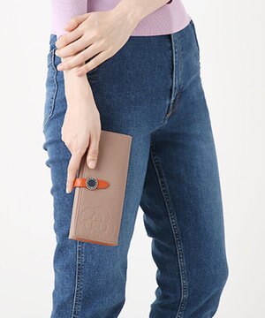  CLATHAS クレイサス ブラン フラップ長財布