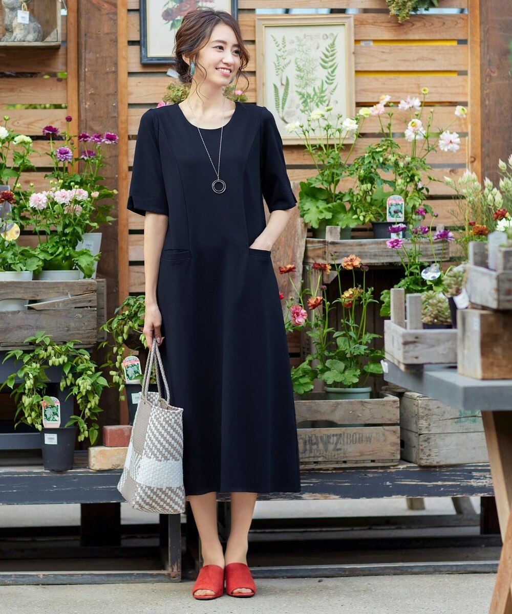 【リラックス】体型カバーも叶うミモレポケットデザインワンピース