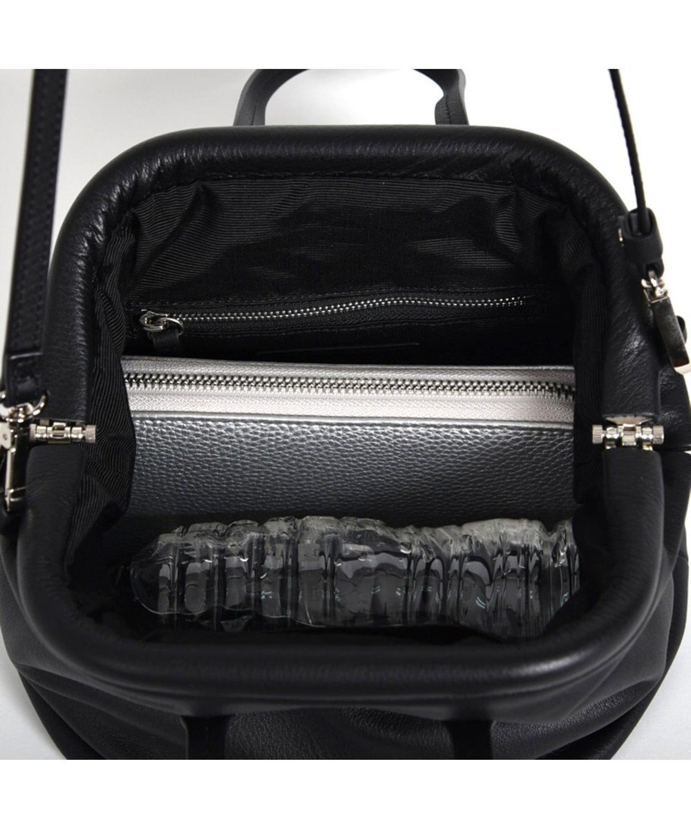 LA BAGAGERIE 【インスタグラマー・本郷智香子さんコラボ商品】フレームソフトレザーバッグ Sサイズ 