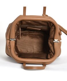 LA BAGAGERIE 【インスタグラマー・本郷智香子さんコラボ商品】フレームソフトレザーバッグ Sサイズ