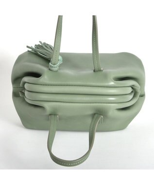 LA BAGAGERIE 【インスタグラマー・本郷智香子さんコラボ商品】フレームソフトレザーバッグ Sサイズ ライトグリーン