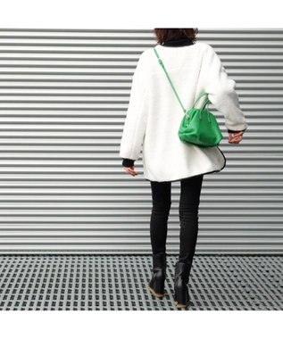 LA BAGAGERIE 【インスタグラマー・本郷智香子さんコラボ商品】フレームソフトレザーバッグ Sサイズ グリーン