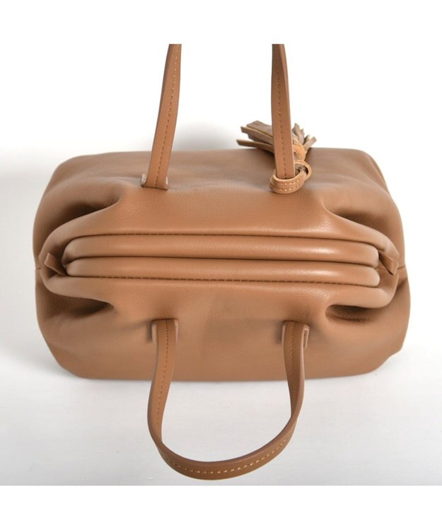 LA BAGAGERIE 【インスタグラマー・本郷智香子さんコラボ商品】フレームソフトレザーバッグ Sサイズ キャメル