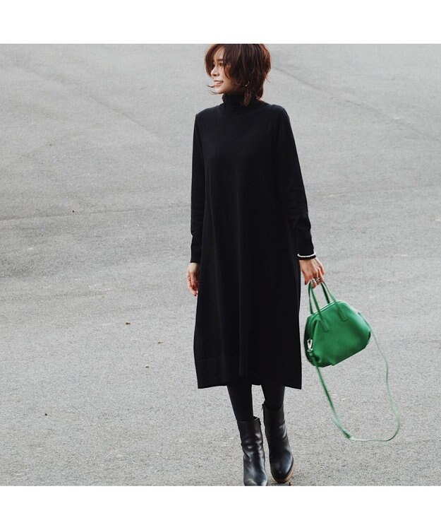 LA BAGAGERIE 【インスタグラマー・本郷智香子さんコラボ商品】フレームソフトレザーバッグ Sサイズ グリーン