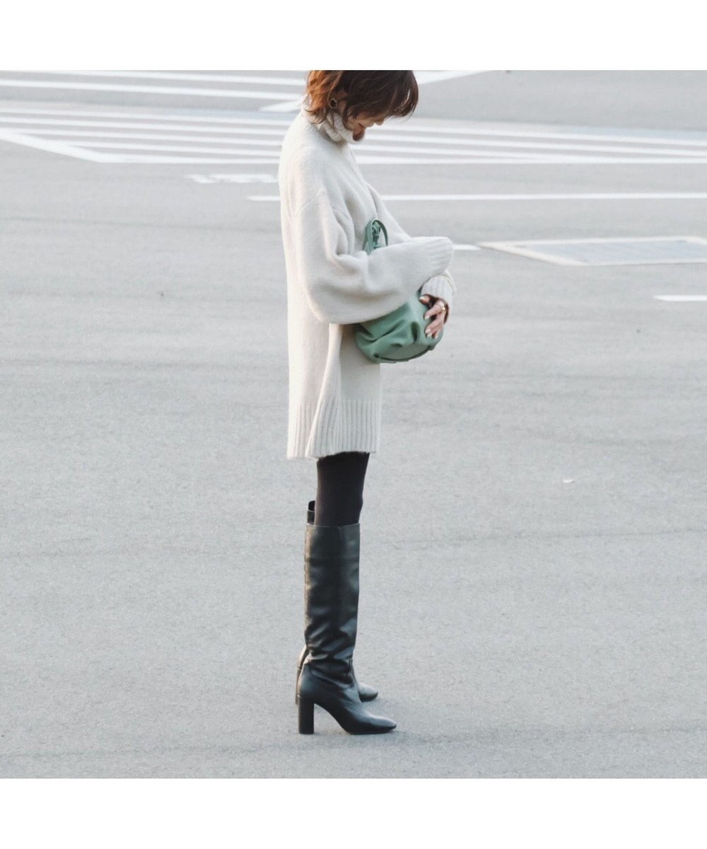 LA BAGAGERIE 【インスタグラマー・本郷智香子さんコラボ商品】フレームソフトレザーバッグ Mサイズ 