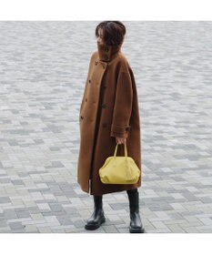 LA BAGAGERIE 【インスタグラマー・本郷智香子さんコラボ商品】フレームソフトレザーバッグ Mサイズ