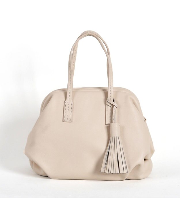 LA BAGAGERIE 【インスタグラマー・本郷智香子さんコラボ商品】フレームソフトレザーバッグ Mサイズ アイボリー