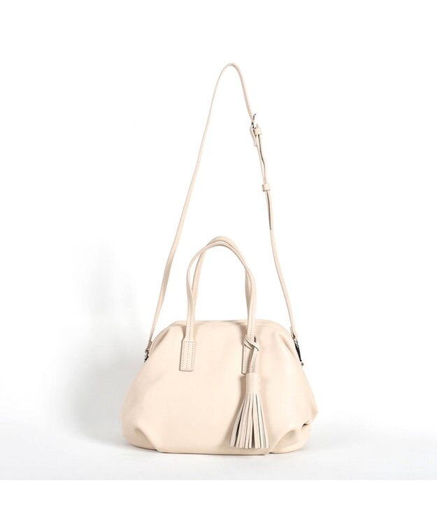 LA BAGAGERIE 【インスタグラマー・本郷智香子さんコラボ商品】フレームソフトレザーバッグ Mサイズ アイボリー