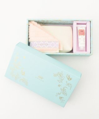 Hand Cream Towel Pouch Set ハンドクリーム タオル ポーチ セット Tocca ファッション通販 公式通販 オンワード クローゼット