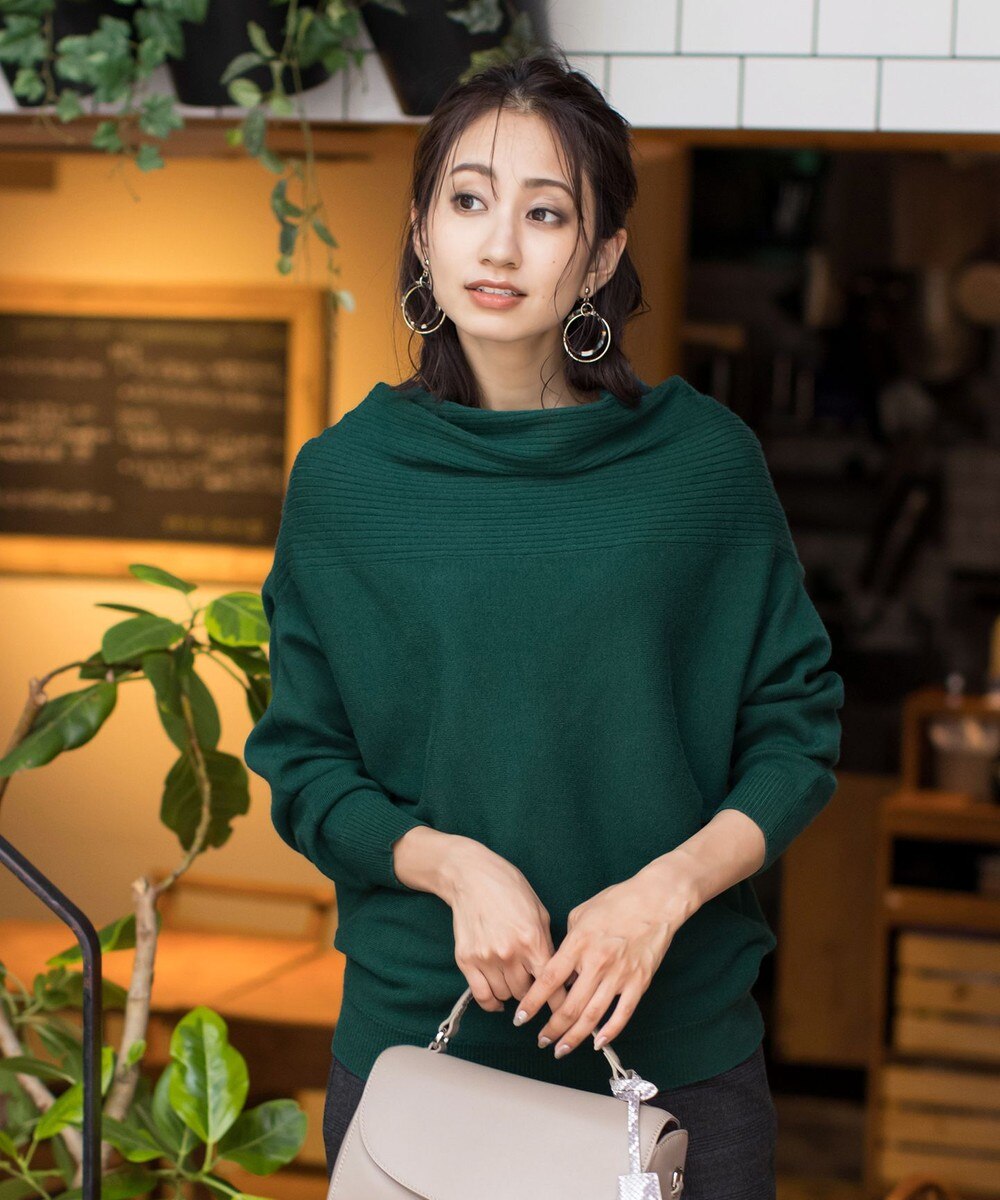 【洗える】もっちり素材のニュアンスオフタートルドルマンニット