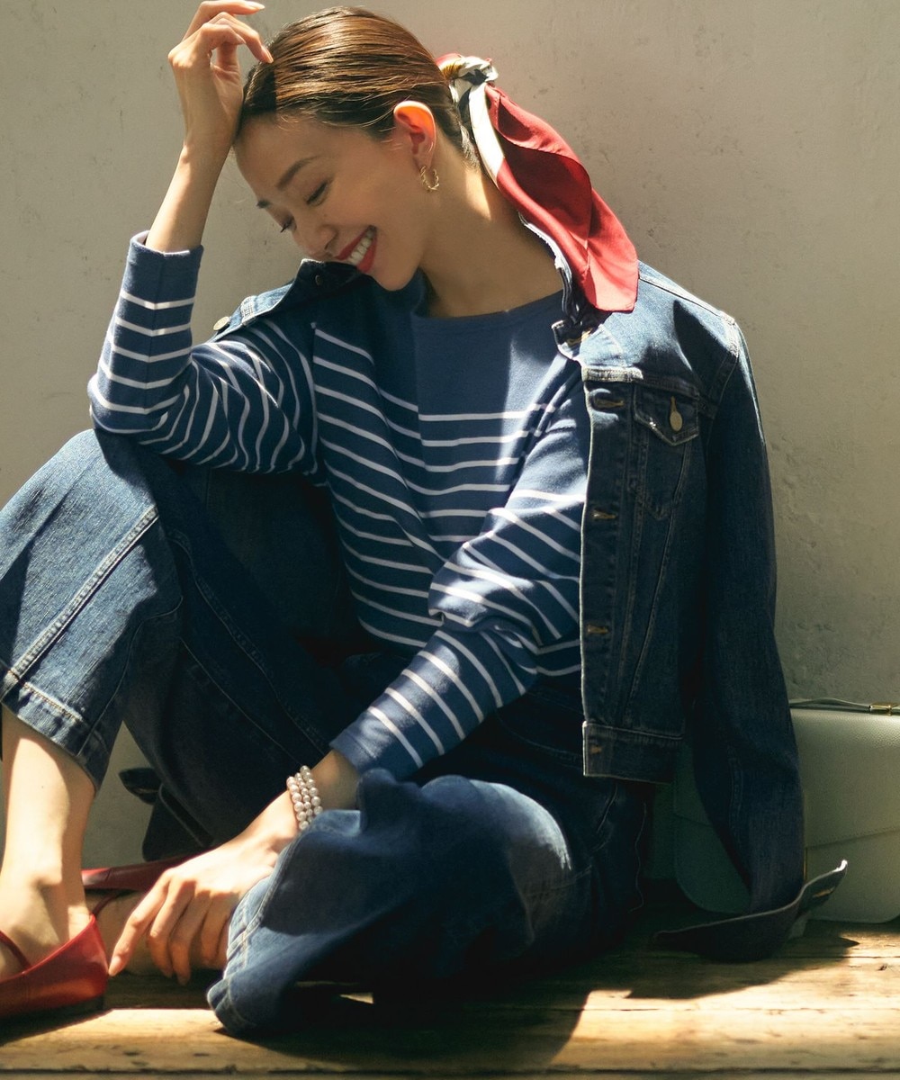 【オンワード】 23区 L(大きいサイズ)>トップス 【洗える】Armor-lux スムース ボーダー クロップド カットソー ブルー×オフボーダー 44 レディース 【オンワード】 23区 L(大きいサイズ)>トップス 【洗える】Armor-lux スムース ボーダー クロップド カットソー ブルー×オフボーダー 44 レディース