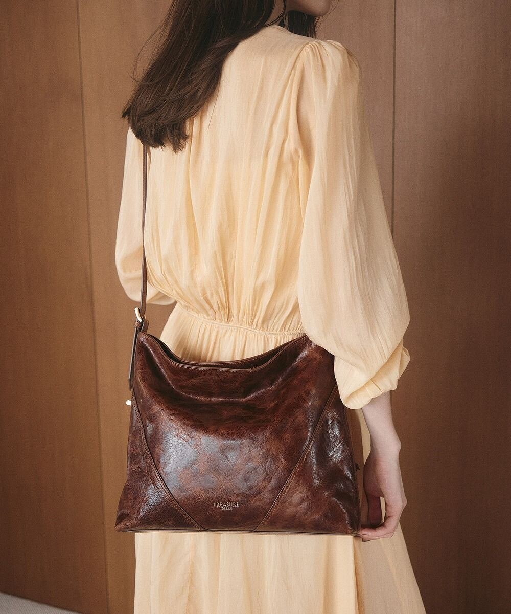 ヴィオラドーロ 日本製 牛革、リザード型押し バッグ 新品未使用 無く 