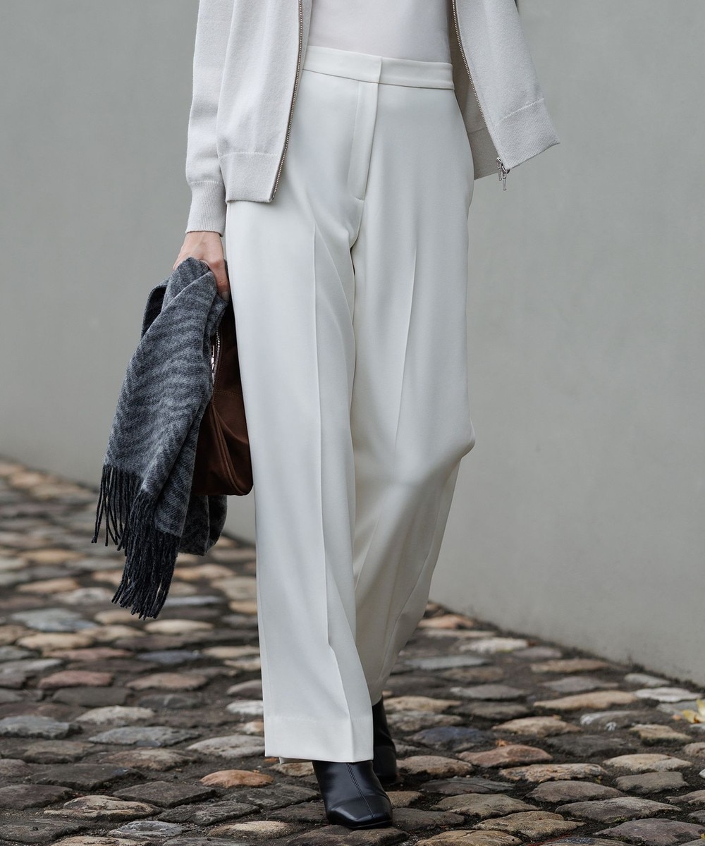 【オンワード】 ICB L(大きいサイズ)>パンツ 【洗える】 トリアセボディシェルピーチ ワイドパンツ オフホワイト 42 レディース 【オンワード】 ICB L(大きいサイズ)>パンツ 【洗える】 トリアセボディシェルピーチ ワイドパンツ オフホワイト 42 レディース