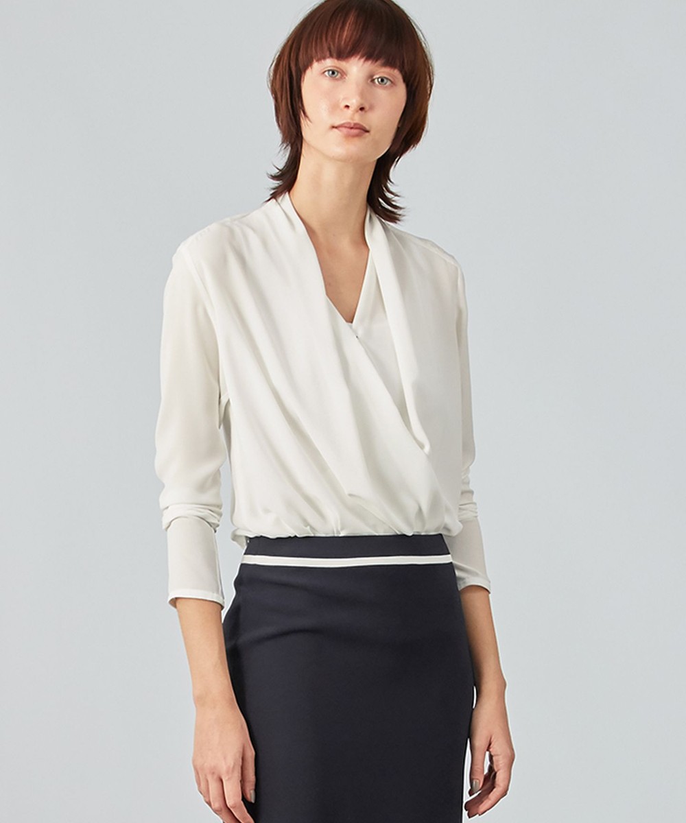 【オンワード】 BEIGE,>トップス OLIVE / ロングスリーブブラウス White 6 レディース 【送料無料】