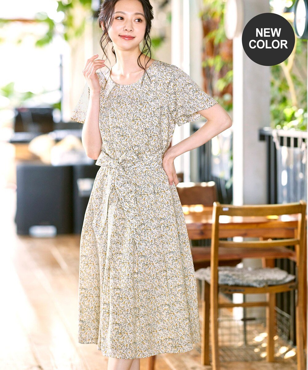 【洗える】程良く甘い小花柄プリントワンピース