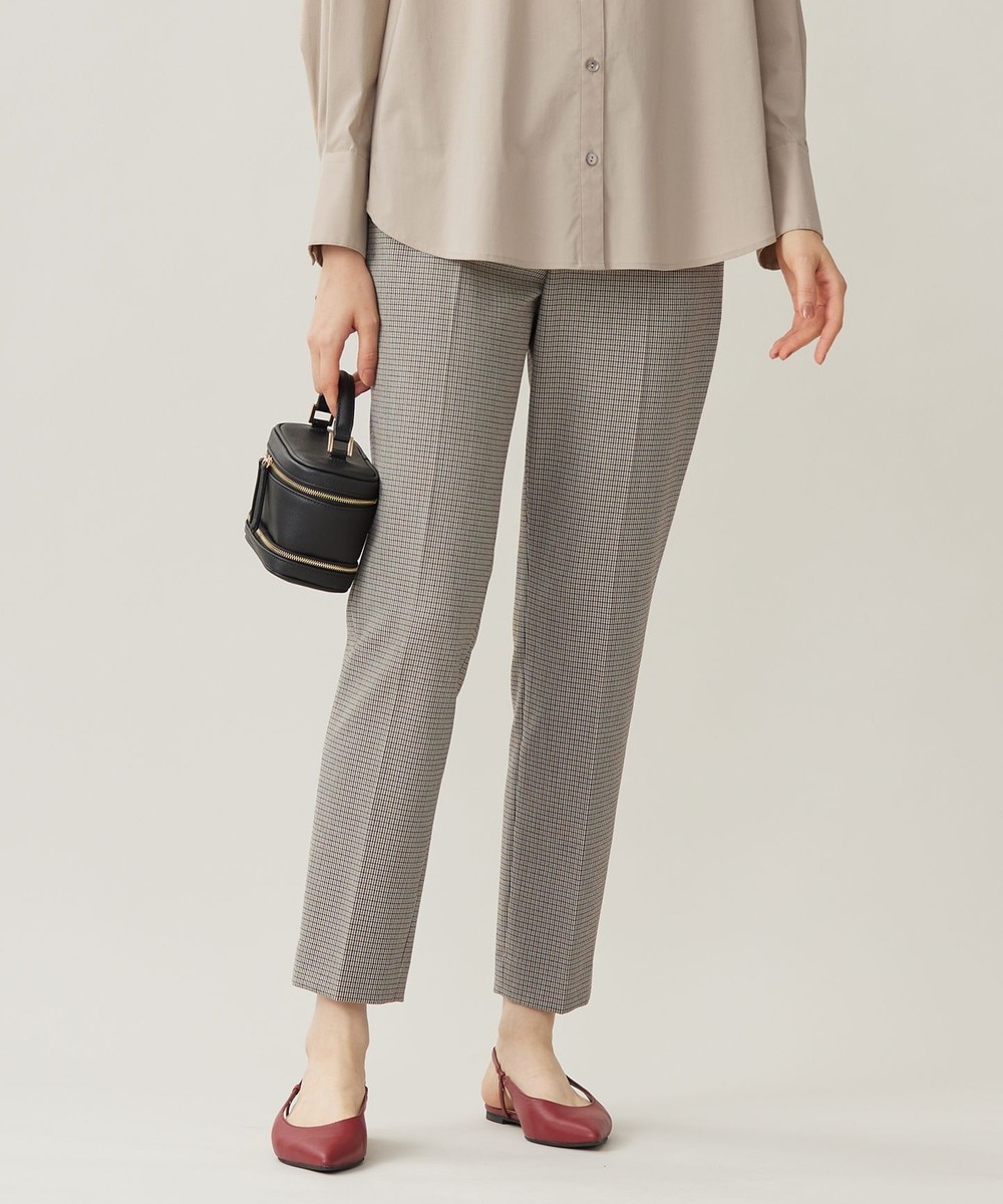 【オンワード】 自由区>パンツ 【撥水加工・洗える】TRギャバチェック柄テーパード パンツ ベージュ 42 レディース 【オンワード】 自由区>パンツ 【撥水加工・洗える】TRギャバチェック柄テーパード パンツ ベージュ 42 レディース