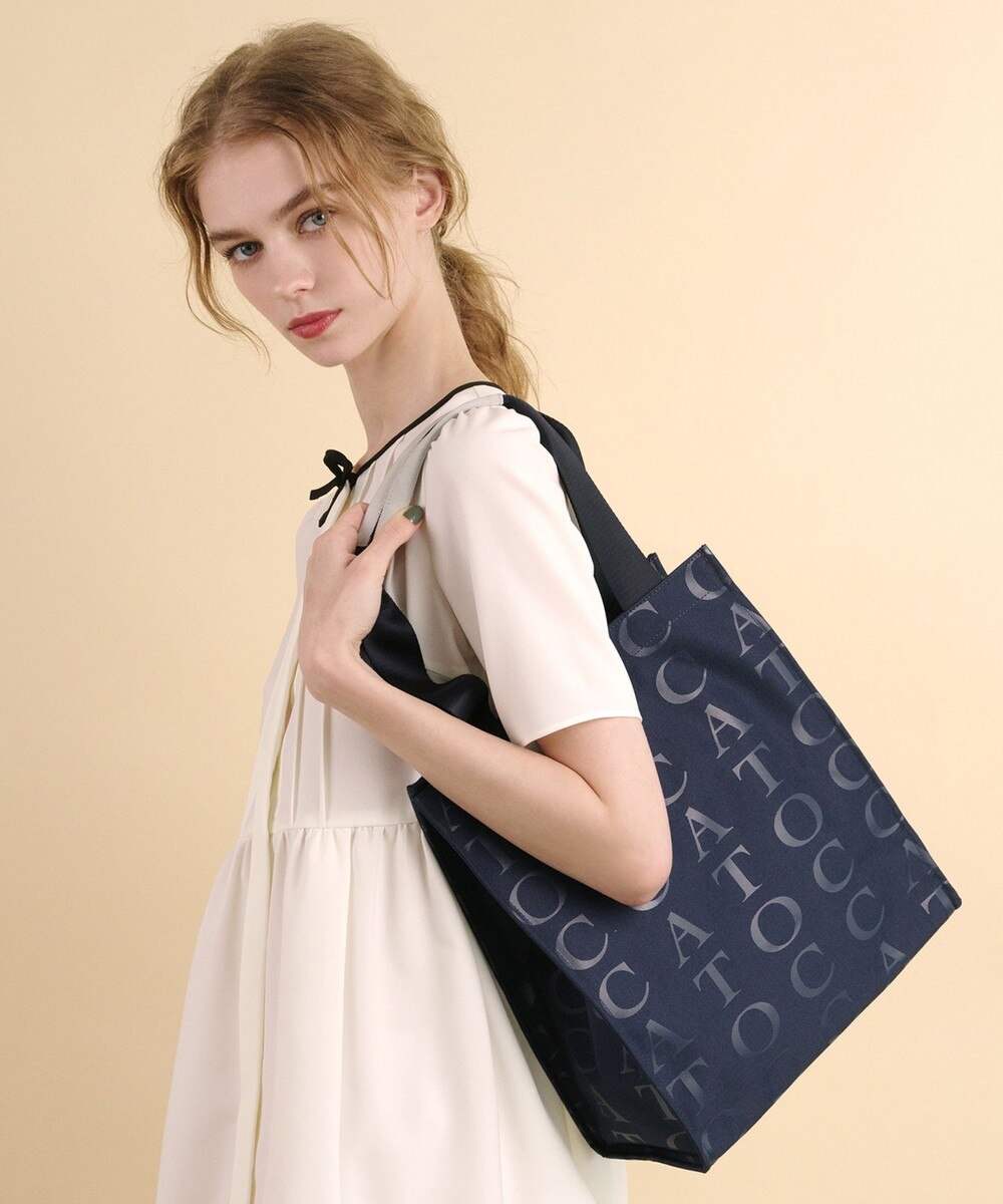 【オンワード】 TOCCA>バッグ 【WEB＆一部店舗限定】【A4サイズ対応】FOLLOWING TOCCA A4 TOTE トートバッグ ネイビー F レディース