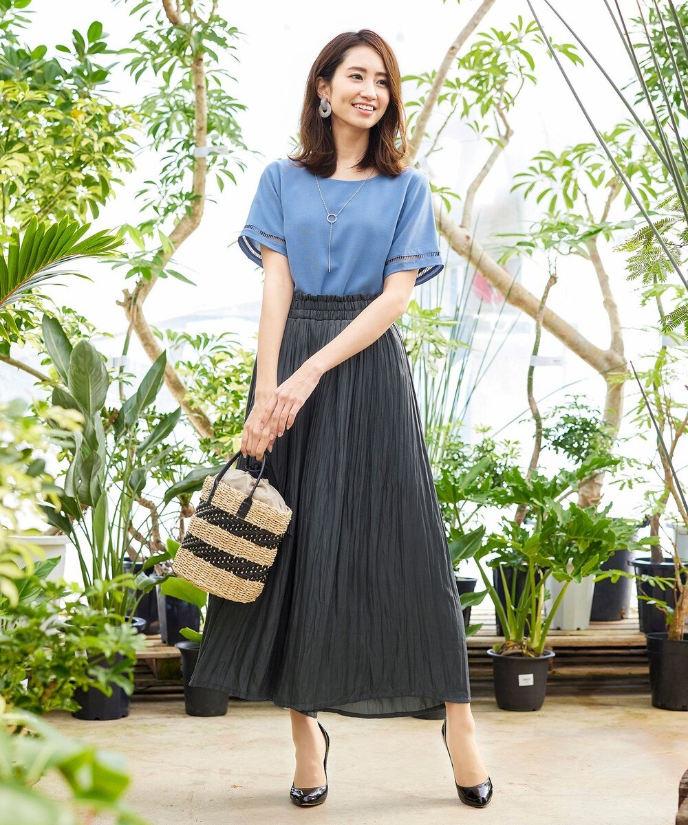 【洗える】程良い光沢感のヴィンテージケシプリーツパンツ