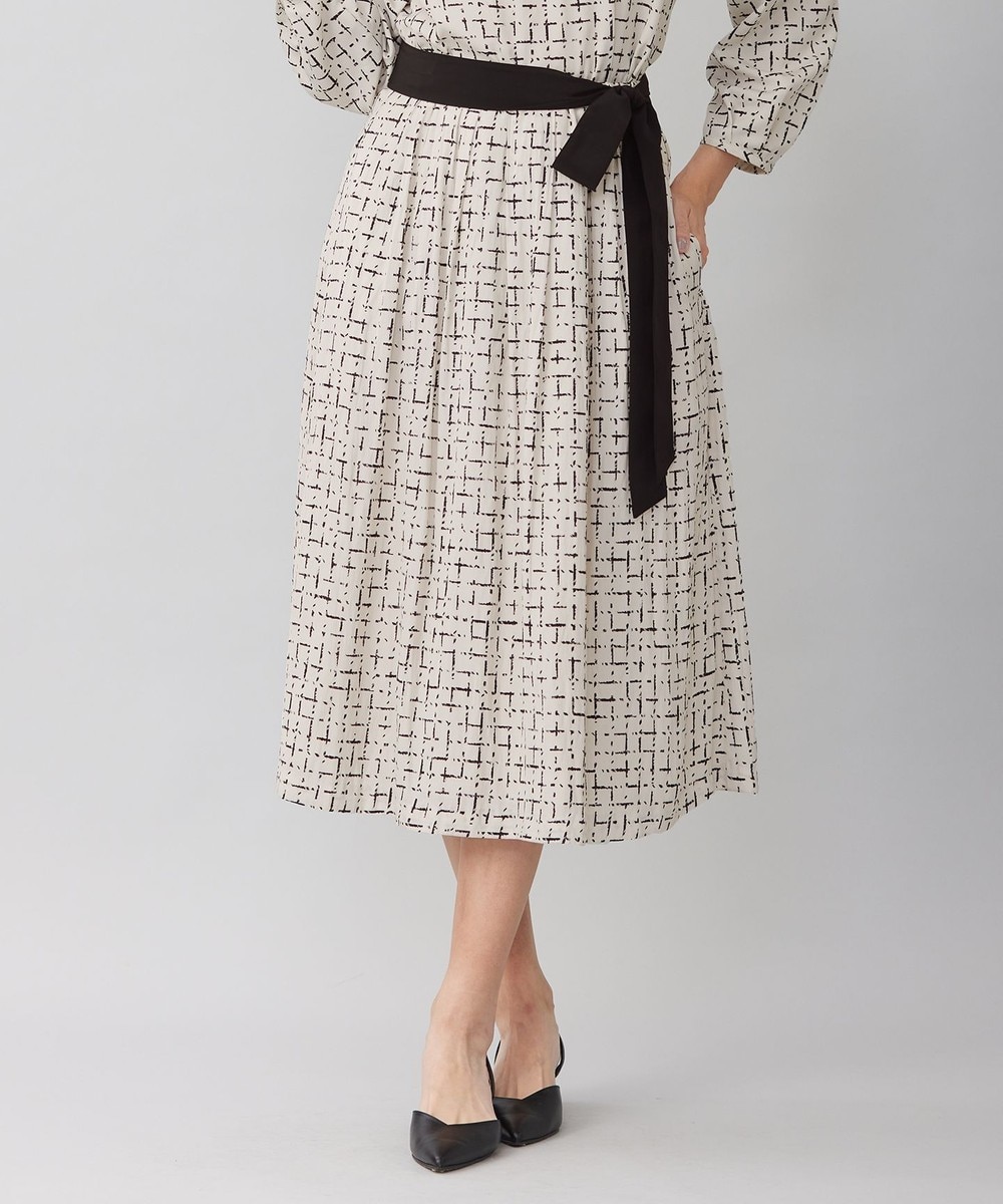 【オンワード】 自由区>スカート 【セットアップ対応・ウエストゴム】スクラッチチェックプリント スカート ベージュ 40 レディース 【オンワード】 自由区>スカート 【セットアップ対応・ウエストゴム】スクラッチチェックプリント スカート ベージュ 40 レディース