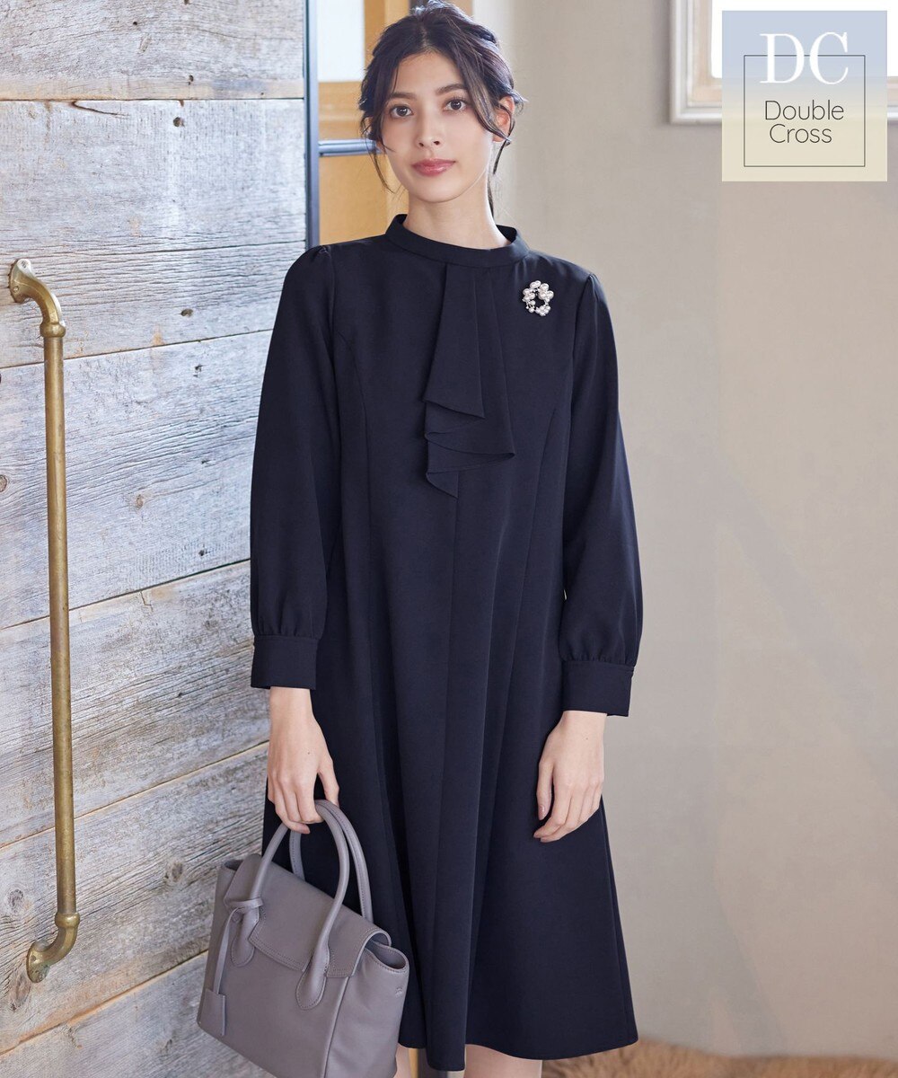 【ダブルクロス・洗える】フリルドレープワンピース