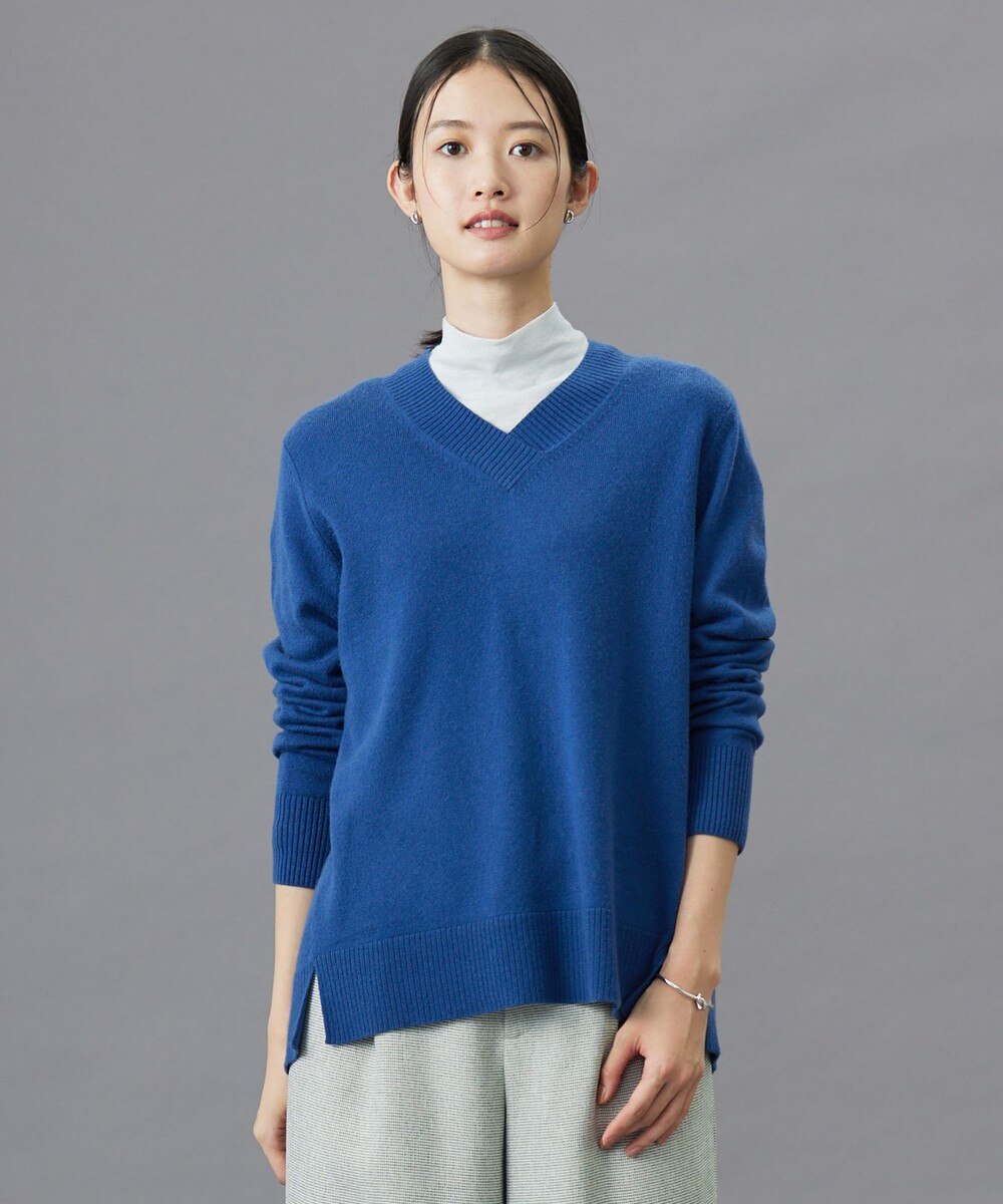 【オンワード】 J.PRESS LADIES L（大きいサイズ）>トップス 【洗える】CASHMERE BLEND Vネック プルオーバーニット ブルー T13 レディース