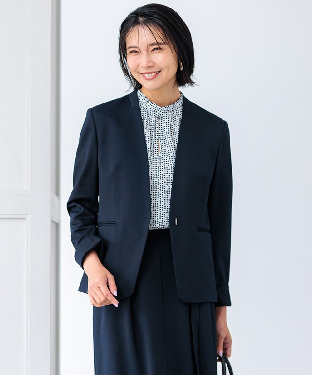 【オンワード】 23区>ジャケット/アウター 【セットアップ対応/洗える】トリアセジャージー ノーカラージャケット ネイビー 36 レディース 【オンワード】 23区>ジャケット/アウター 【セットアップ対応/洗える】トリアセジャージー ノーカラージャケット ネイビー 36 レディース