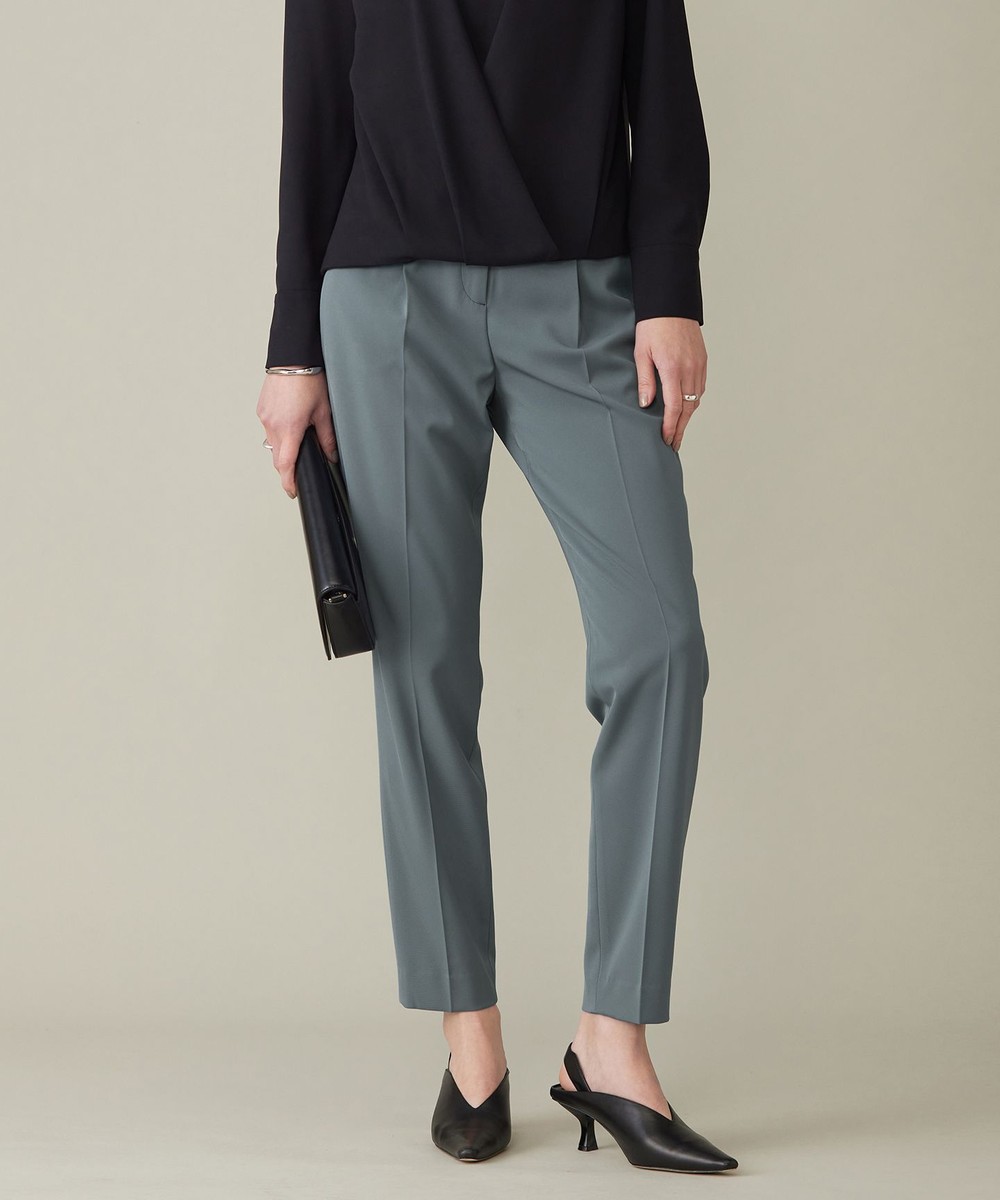 【オンワード】 ICB>パンツ 【CLASSY.1月号掲載・UVカット・防シワ・速乾・洗える】Fiedテーパードパンツ ブルーグレー 2 レディース 【オンワード】 ICB>パンツ 【CLASSY.1月号掲載・UVカット・防シワ・速乾・洗える】Fiedテーパードパンツ ブルーグレー 2 レディース