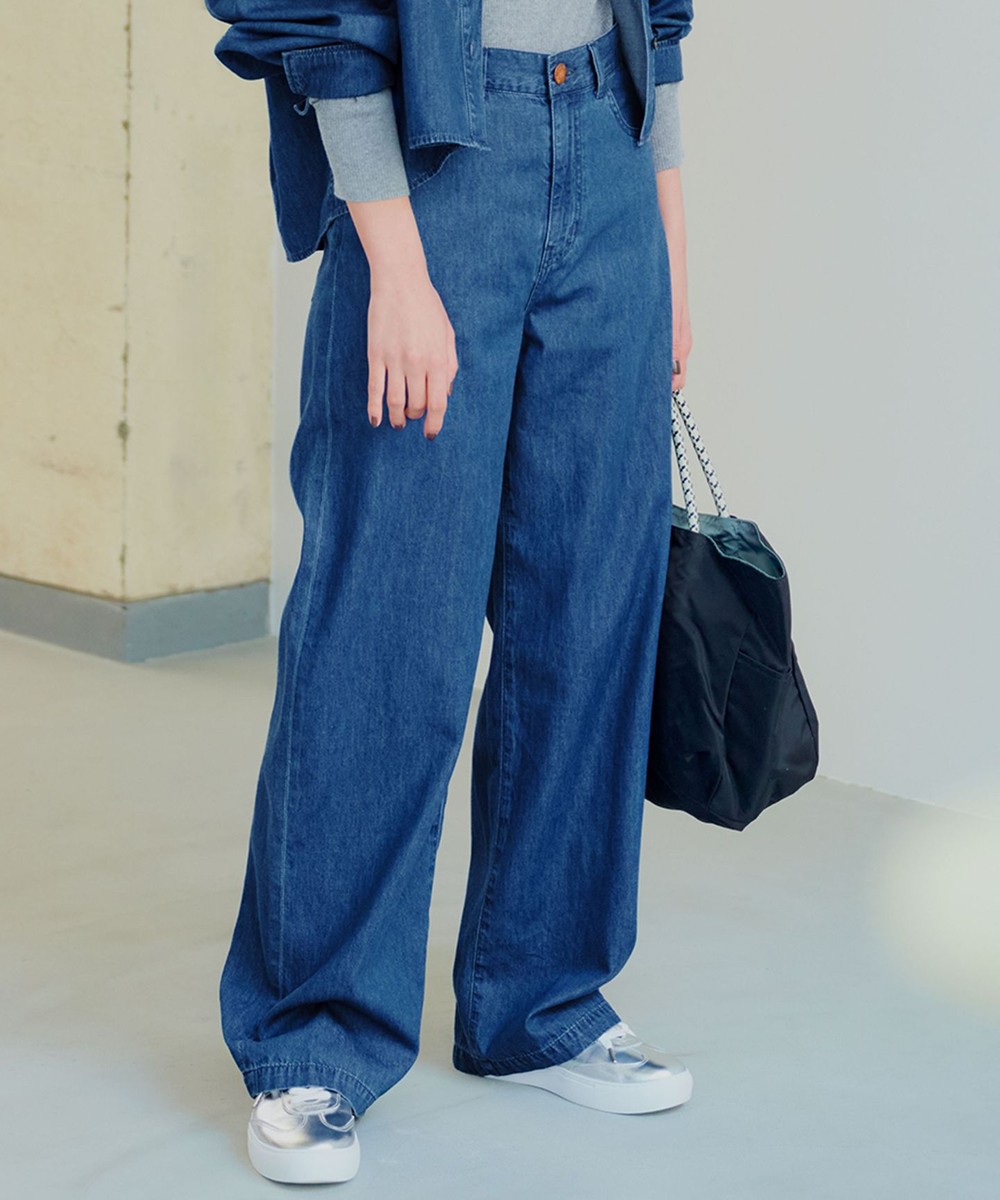 【オンワード】 23区>パンツ 【GLOW5月号掲載/洗える】ライトダンガリー ワイドパンツ インディゴ 40 レディース 【オンワード】 23区>パンツ 【GLOW5月号掲載/洗える】ライトダンガリー ワイドパンツ インディゴ 40 レディース